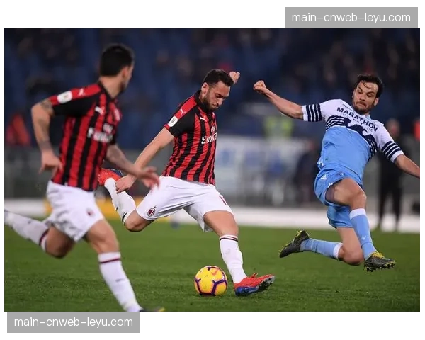 卡利亚里2-2热那亚，升班马对决共产生31次射门，控球率交替领先