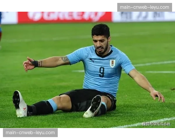 深度复盘：苏亚雷斯地面碾压获胜背后展现的摔跤统治力