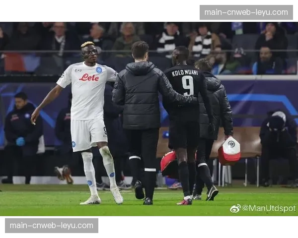 实时：法兰克福前锋穆阿尼突破造点，亲自主罚命中