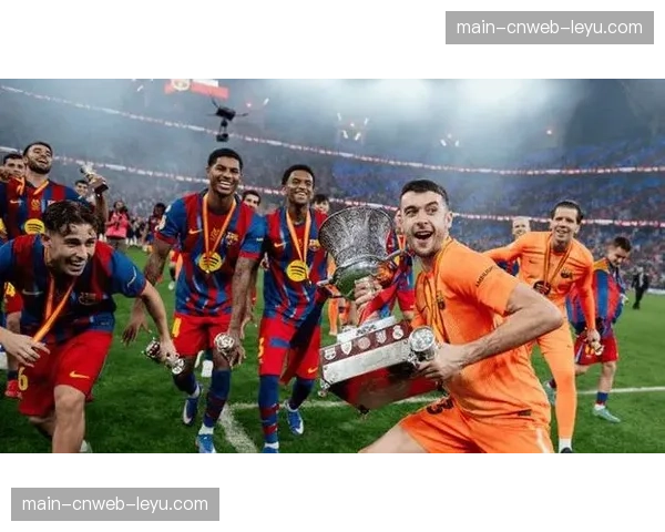 巴萨管理层精打细算，财政受限中重建欧冠冠军阵容